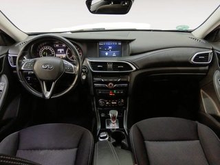 Infiniti Q30 1.6 Premium Tech