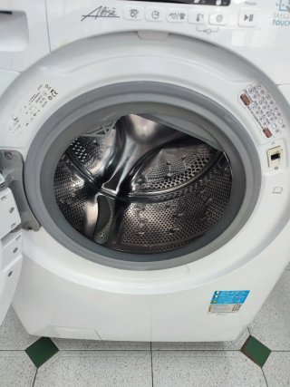 Lavadora con secadora Candy 8/5kg clase AAA 1400rp
