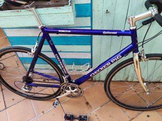 Bicicleta de carretera de aluminio