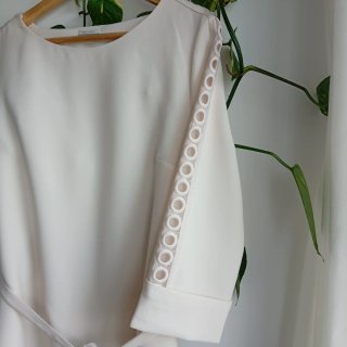 Vestido elegante beige talla única