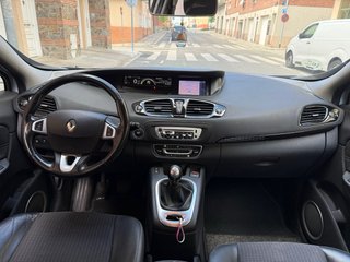 RENAULT SCENIC AÑO 2013