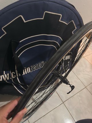 Ruedas de carretera con fundas