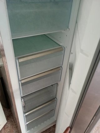 Congelador vertical 185cm 7 cajones