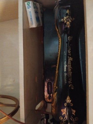 Máquina de coser antigua