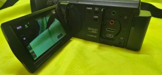 Sony Handycam HDR-CX570