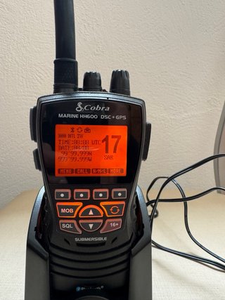 Emisora Marina Cobra HH600 DSC+GPS