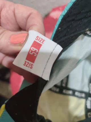 Lote 2 Gorras Kappa y Armani Verano