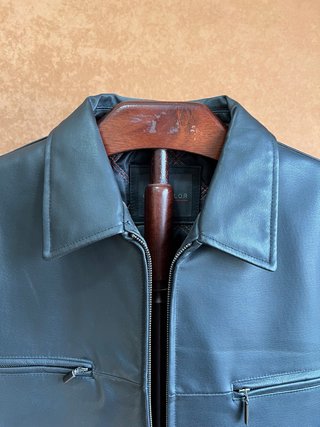 Chaqueta de Piel Negra Talla 52