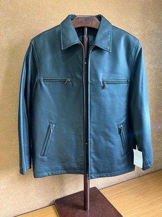 Chaqueta de Piel Negra Talla 52