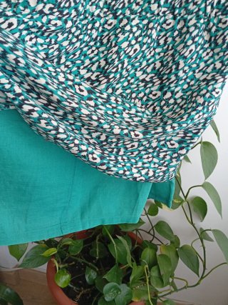 Vestido estampado verde talla XL