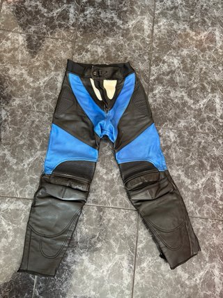 Ropa Moto para examen. Chaqueta L y Pantalón XL