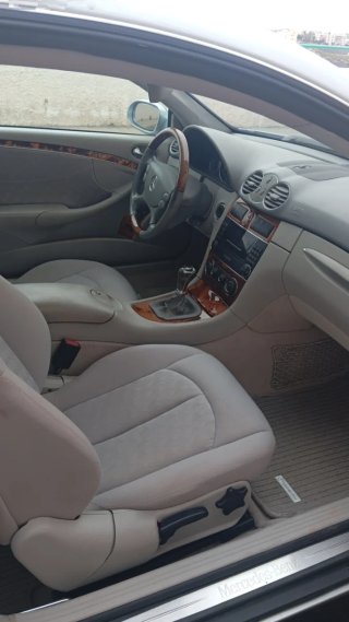 Mercedes-Benz  CLK 2004