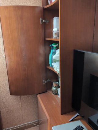 Mueble comedor madera con vitrina