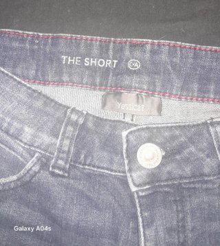 Shorts vaqueros Jessyca desgastados