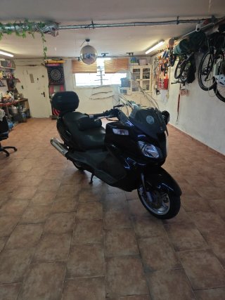 Suzuki Burgman 650 Executive 2008