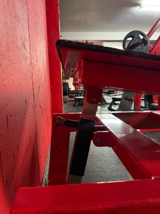 Máquina Hip Thrust JBS Profesional