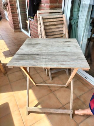 Mesa y 2 Sillas Madera Plegables Exterior
