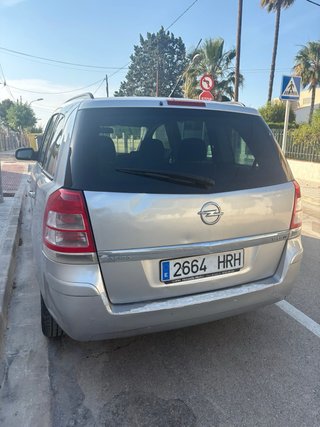 Opel Zafira 2013