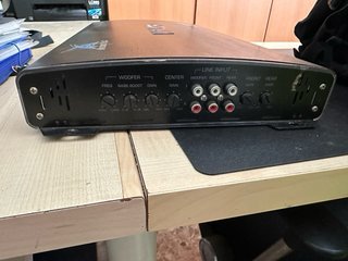 Etapa de potencia AK Sound y subwoofer Deep Blue