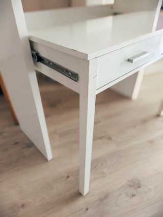 Escritorio extraíble blanco