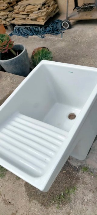 Lavadero de porcelana blanco