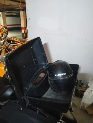 Baúl Moto Custom Negro