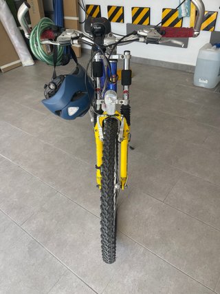 Bicicleta Montaña CONOR Azul/Amarillo