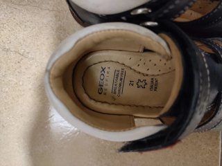 Lote 2 pares zapatos bebé/niño T.21