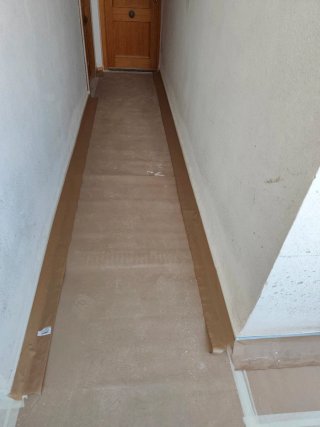 Busco trabajo de ayudante o peón de construcción