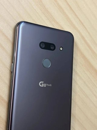 LG Smartphone Multicolor
