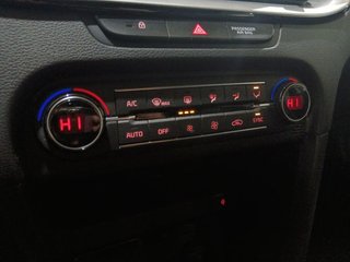 Kia Ceed 1.6 MHEV iMT Tech 100 kW (136 CV)