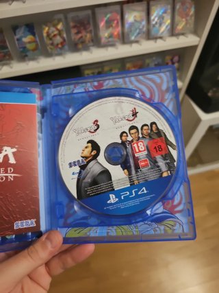 PS4 Yakuza Remastered Collection