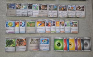 Lote 54 Cartas Pokémon Equilibrio Perfecto
