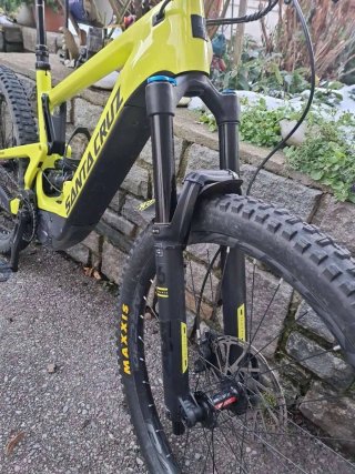 Santa Cruz Heckler S-Kit Talla M Eléctrica