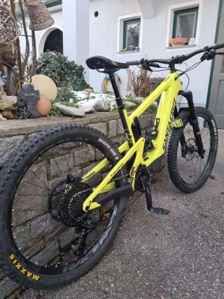 Santa Cruz Heckler S-Kit Talla M Eléctrica