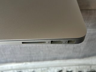 Apple MacBook Air 13 (A1466 Early 2014)