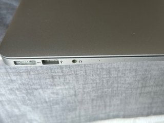 Apple MacBook Air 13 (A1466 Early 2014)