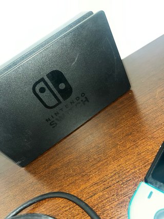 Nintendo Switch + FIFA 24 + Base TV