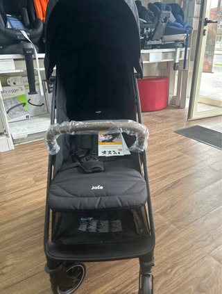 Silla de paseo Joie Pact Pro