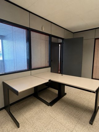 Mesa de oficina modular L