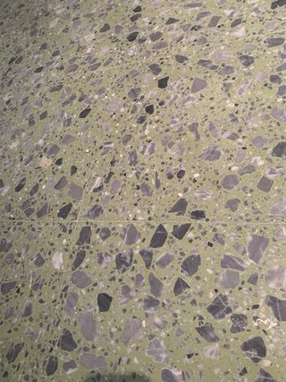 Baldosas Terrazo Verde con Mármol Gris