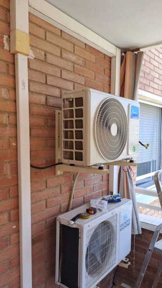 Servizio di Ricarica Gas R32 per Condizionatori
