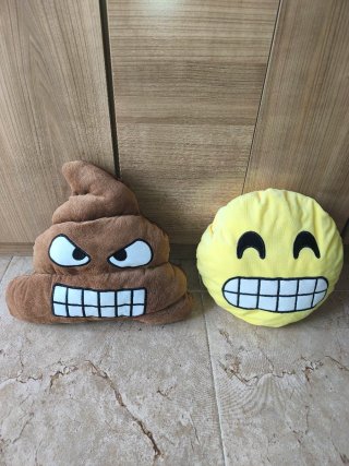 Peluches emojis
