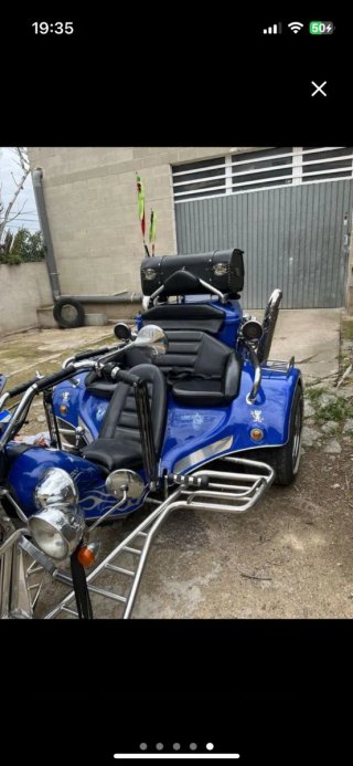 Trike REWACO. 3 plazas. HS4E3H 1800cc