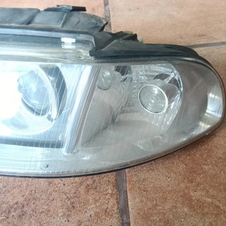 Faro Izquierdo Audi A4 (98-00)