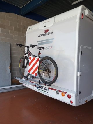 Ford E-Transit 2024