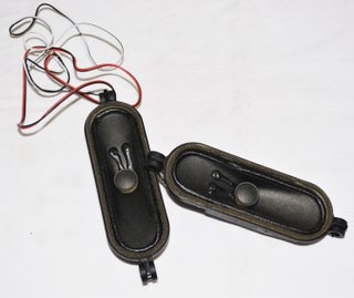 Altavoces TV Internos Negros