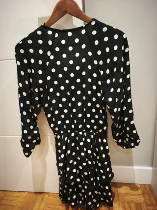 Vestido Zara lunares negro y blanco
