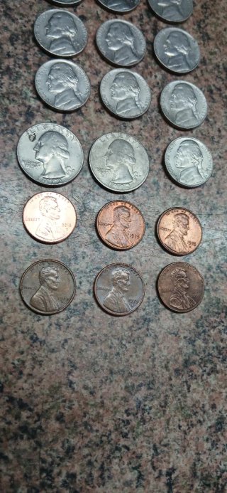Lote monedas EE.UU. (Nickels, Quarters, Pennies)
