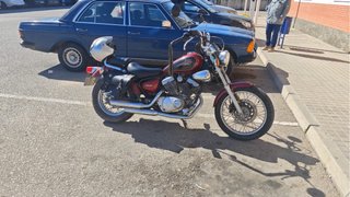 Moto Cruiser Yamaha Roja